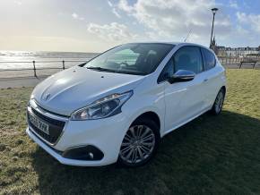 PEUGEOT 208 2016 (66) at Right Cars Saltcoats